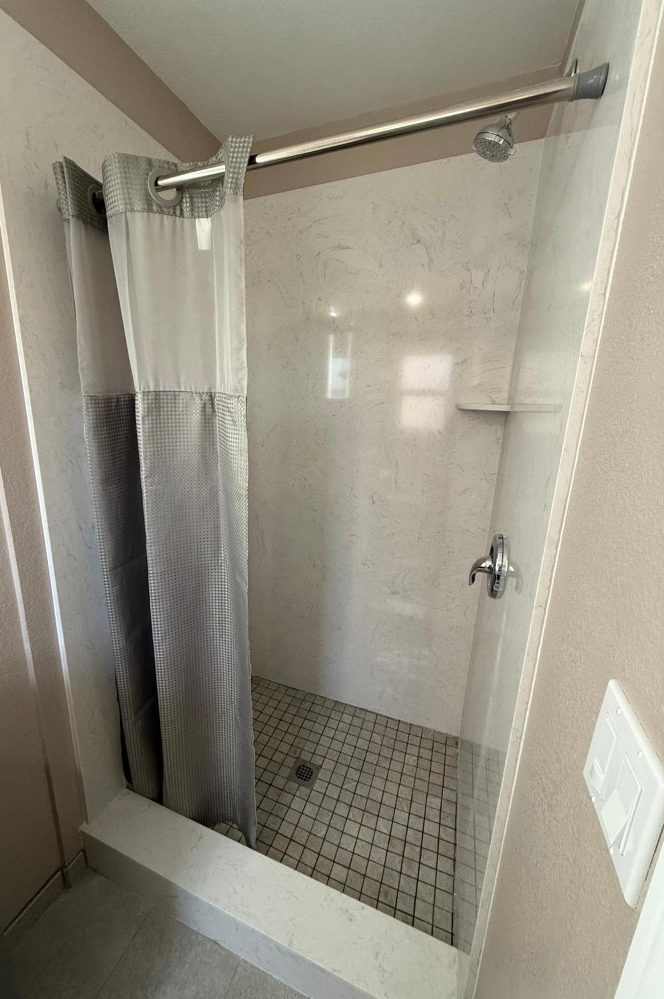Pinewood Inn South Lake Tahoe Ngoại thất bức ảnh