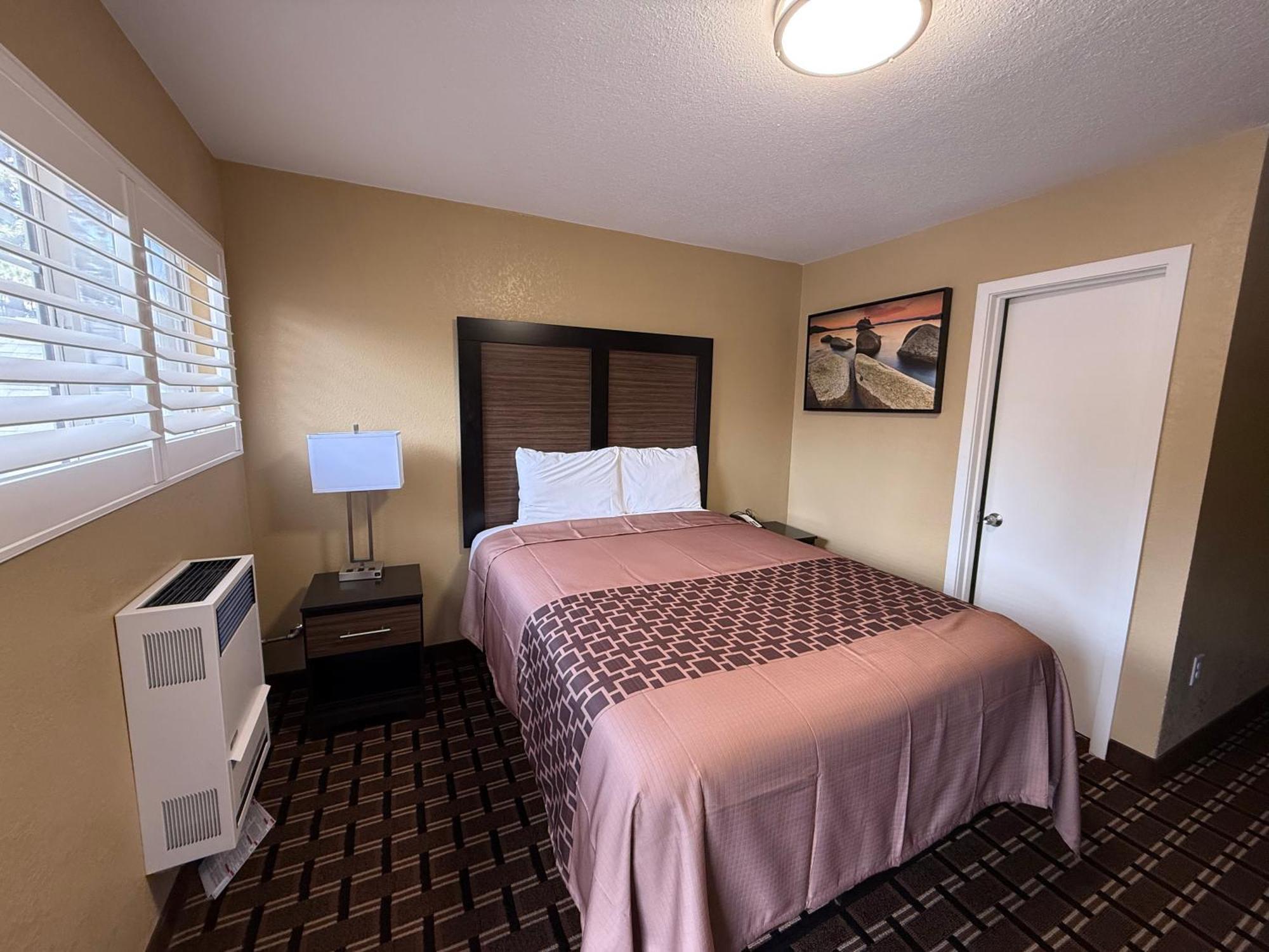 Pinewood Inn South Lake Tahoe Ngoại thất bức ảnh