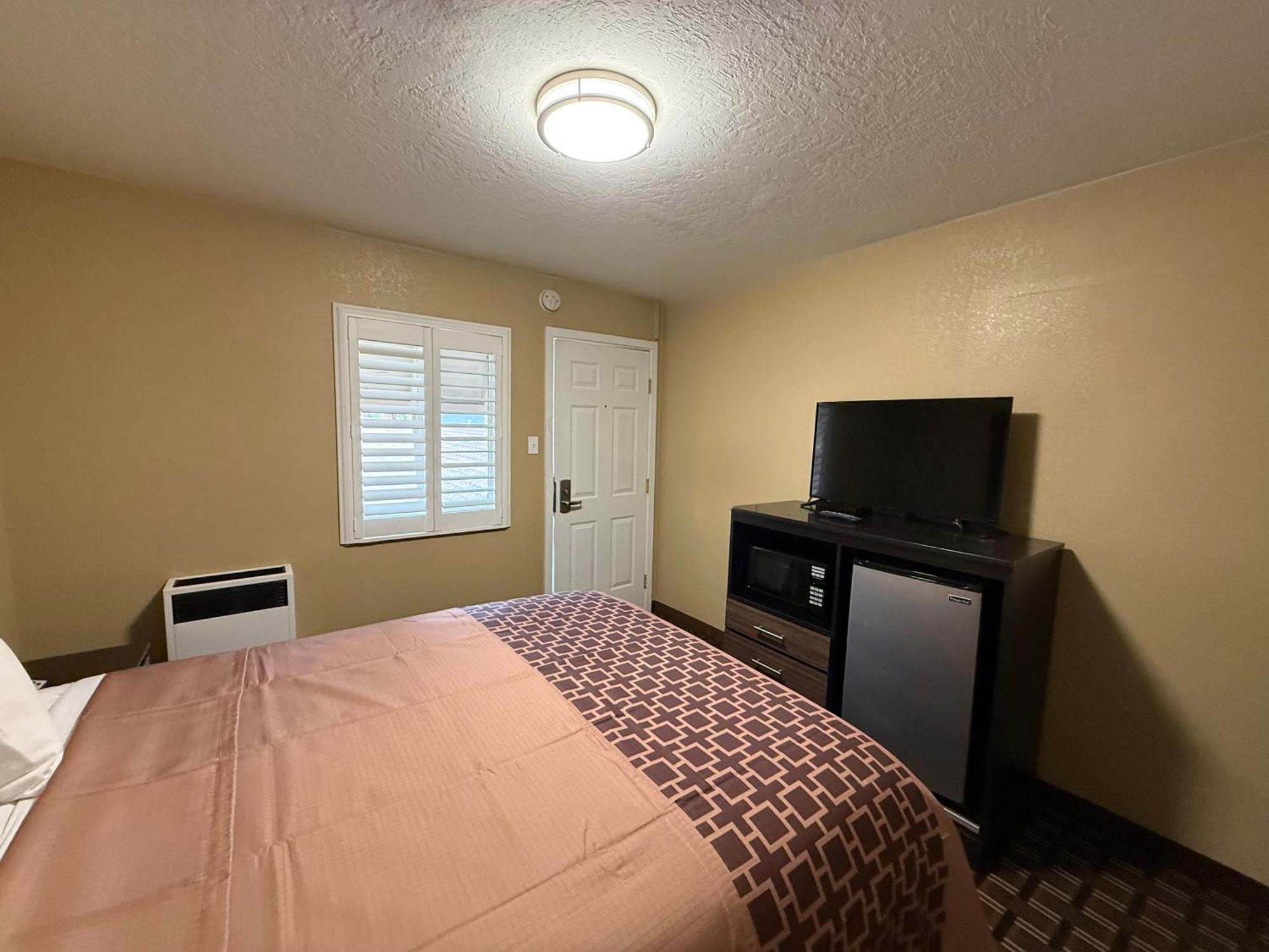 Pinewood Inn South Lake Tahoe Ngoại thất bức ảnh